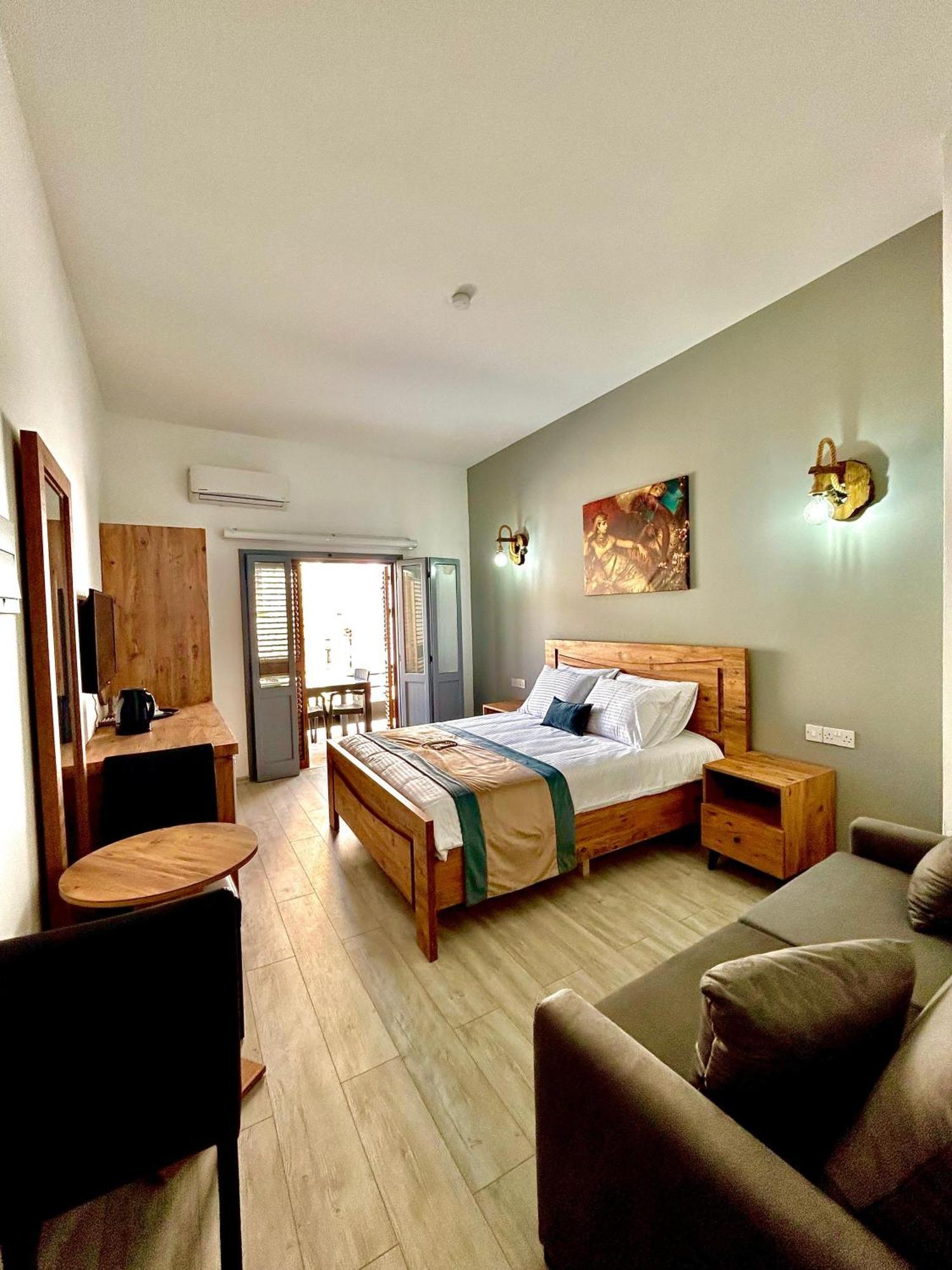 Royal Goddess Guest House, Walled City Famaguszta Kültér fotó